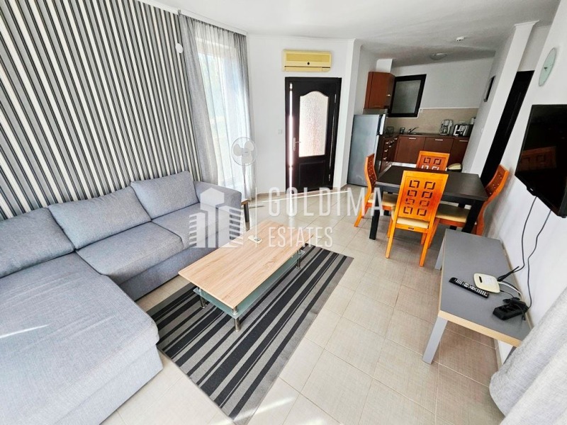 Продава 3-СТАЕН, област Бургас, с. Кошарица • 98000 € / 191671.34 лв. • 87719392 1 — Holmes.bg Продава 3-СТАЕН, област Бургас, с. Кошарица • 98000 € / 191671.34 лв. • 87719392 1