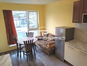 Обява Дава под наем 2-СТАЕН,град Варна, Левски 1