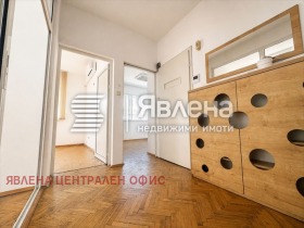 Обява Дава под наем ОФИС,град София, Център