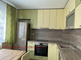 3-СТАЕН, 100 m2 - Holmes.bg 3-СТАЕН, 100 m2