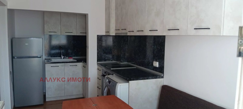 Под наем 3-СТАЕН, град Русе, Здравец • 400 € • 26265386 1 — Holmes.bg Под наем 3-СТАЕН, град Русе, Здравец • 400 € • 26265386 1
