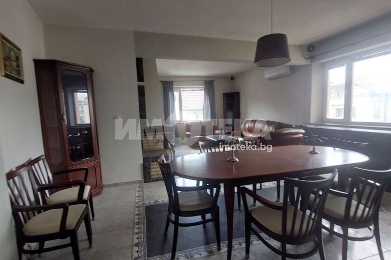 Под наем 2-СТАЕН, град София, Оборище • 650 € • 52297438 1 — Holmes.bg Под наем 2-СТАЕН, град София, Оборище • 650 € • 52297438 1