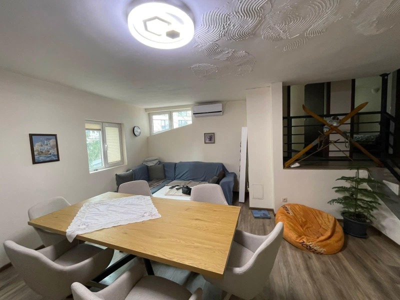 Под наем 3-СТАЕН, град София, Младост 2 • 850 € / 1662.46 лв. • 33608335 1 — Holmes.bg Под наем 3-СТАЕН, град София, Младост 2 • 850 € / 1662.46 лв. • 33608335 1