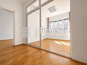 ОФИС, 85 m2 - Holmes.bg ОФИС, 85 m2