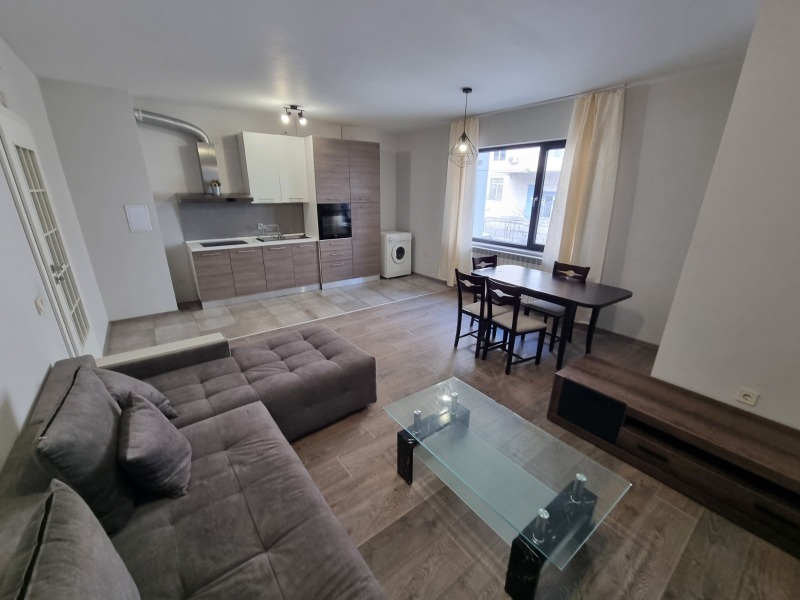 Под наем 2-СТАЕН, град София, Изгрев • 650 € / 1271.29 лв. • 76692535 1 — Holmes.bg Под наем 2-СТАЕН, град София, Изгрев • 650 € / 1271.29 лв. • 76692535 1