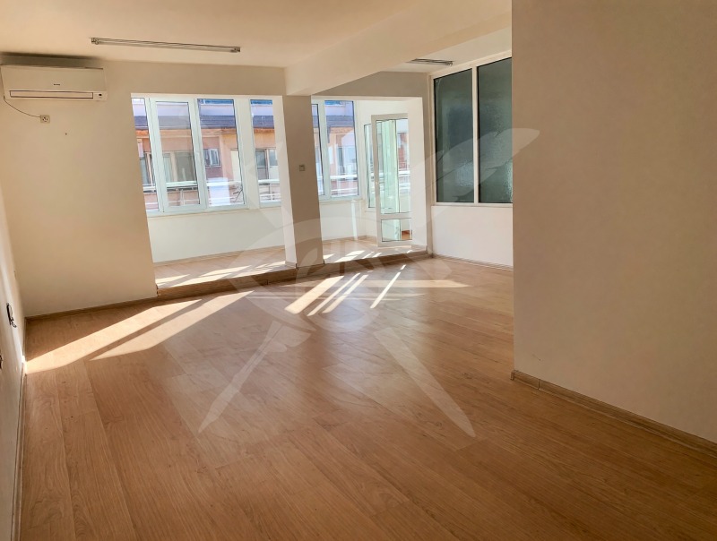 Под наем ОФИС, град Стара Загора, Център • 225 € / 440.06 лв. • 80567351 1 — Holmes.bg Под наем ОФИС, град Стара Загора, Център • 225 € / 440.06 лв. • 80567351 1