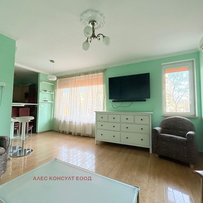 Под наем 3-СТАЕН, град София, Овча купел • 770 € / 1505.99 лв. • 66656891 1 — Holmes.bg Под наем 3-СТАЕН, град София, Овча купел • 770 € / 1505.99 лв. • 66656891 1