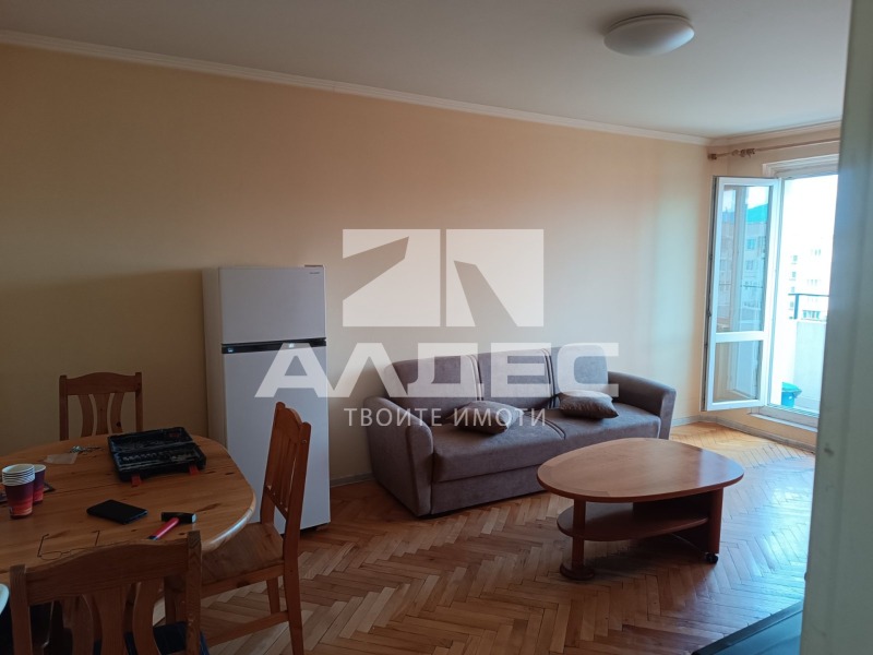 Под наем 2-СТАЕН, град София, Надежда 3 • 400 € / 782.33 лв. • 32118372 1 — Holmes.bg Под наем 2-СТАЕН, град София, Надежда 3 • 400 € / 782.33 лв. • 32118372 1
