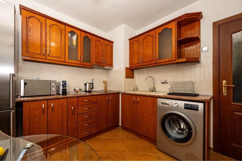 Под наем 2-СТАЕН, град Пловдив, Център • 550 € / 1075.71 лв. • 61245516 1 — Holmes.bg Под наем 2-СТАЕН, град Пловдив, Център • 550 € / 1075.71 лв. • 61245516 1