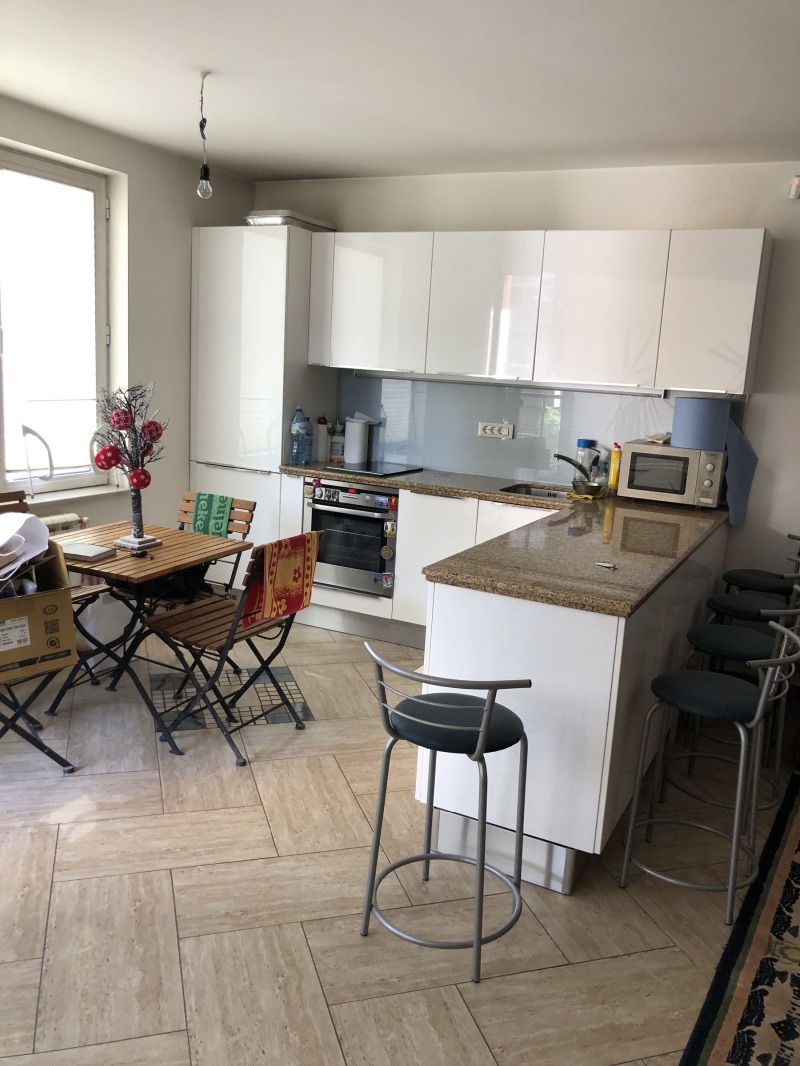 Под наем 3-СТАЕН, град София, Витоша • 740 € / 1447.31 лв. • 17356016 1 — Holmes.bg Под наем 3-СТАЕН, град София, Витоша • 740 € / 1447.31 лв. • 17356016 1