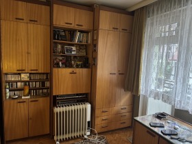 Обява Дава под наем СТАЯ,град София, Център>
