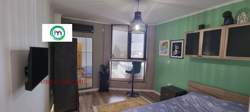 Под наем СТАЯ, град Пазарджик, Идеален център • 350 лв. / 178.95 € • 58455481 1 — Holmes.bg Под наем СТАЯ, град Пазарджик, Идеален център • 350 лв. / 178.95 € • 58455481 1