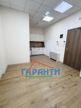 Обява Дава под наем ОФИС,град Пловдив, Център