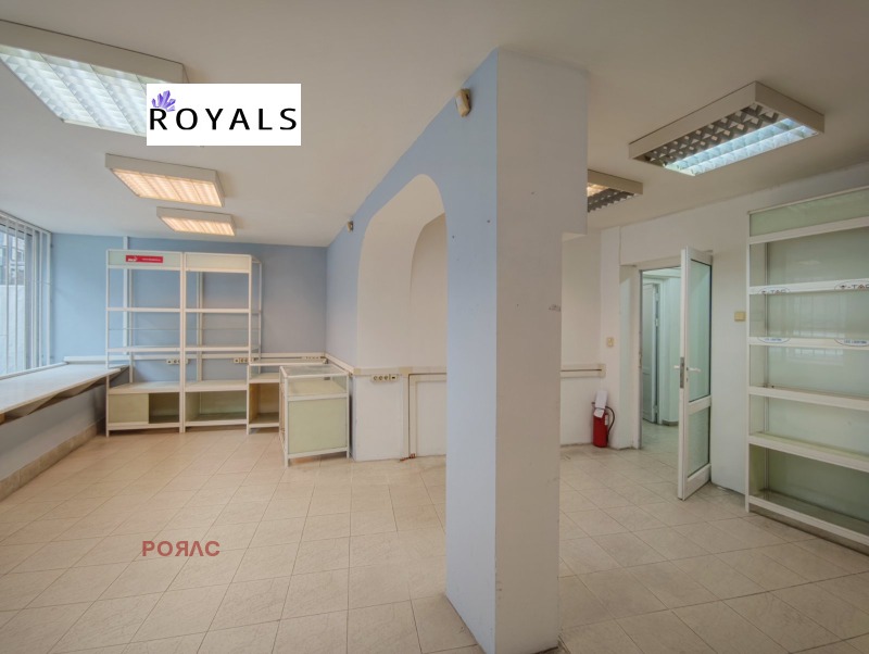 Под наем МАГАЗИН, град Варна, Гръцка махала • 550 € / 1075.71 лв. • 47629871 1 — Holmes.bg Под наем МАГАЗИН, град Варна, Гръцка махала • 550 € / 1075.71 лв. • 47629871 1