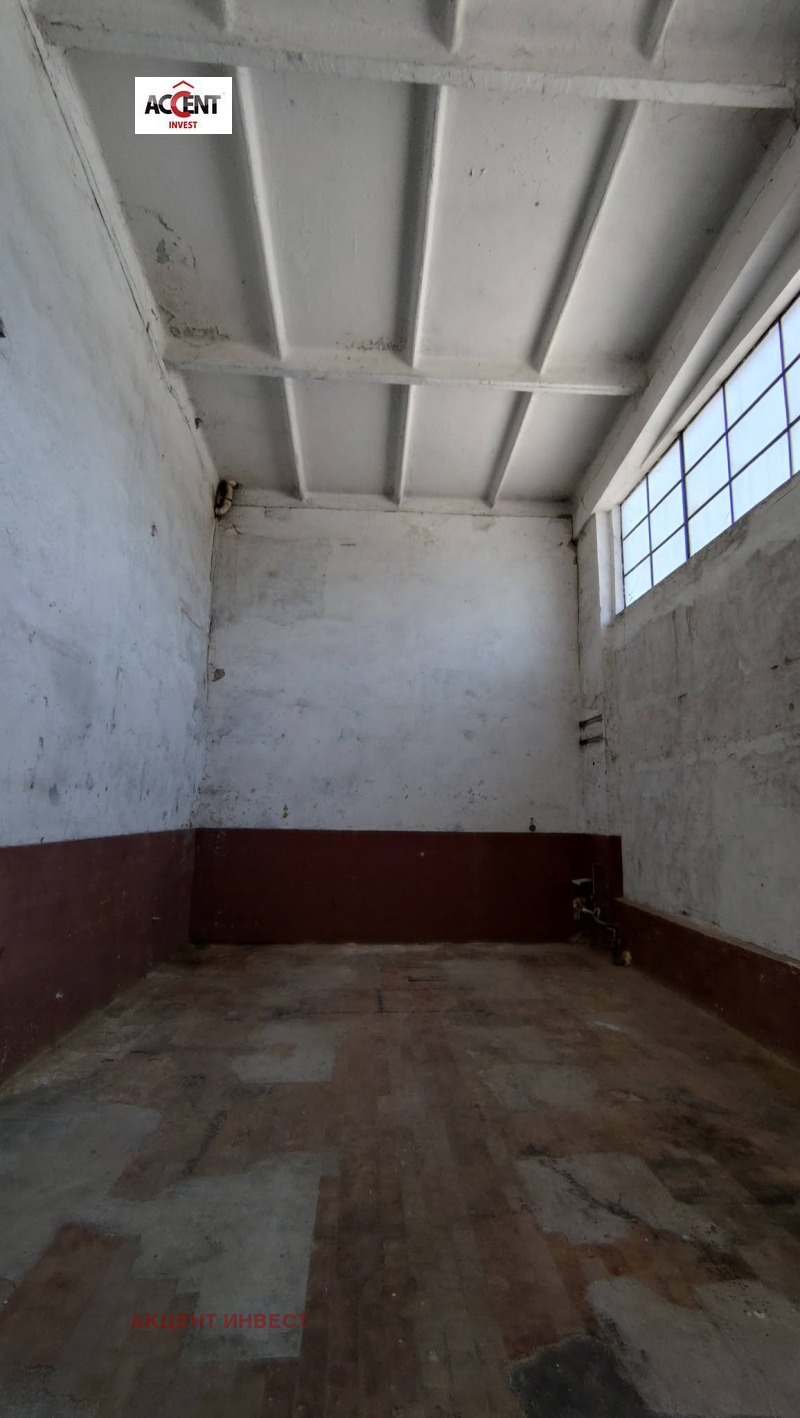 Под наем СКЛАД, град Варна, Западна промишлена зона • 420 € • 41840253 1 — Holmes.bg Под наем СКЛАД, град Варна, Западна промишлена зона • 420 € • 41840253 1