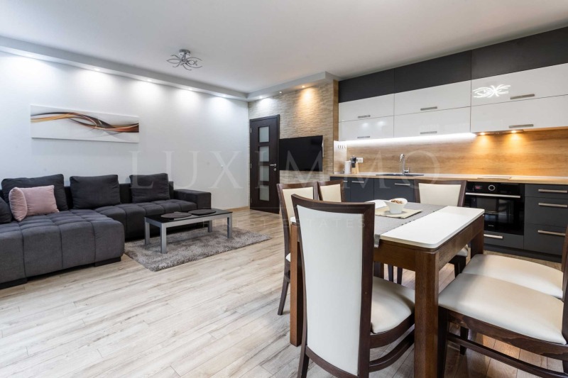 Под наем 2-СТАЕН, град София, Изгрев • 900 € / 1760.25 лв. • 89290728 1 — Holmes.bg Под наем 2-СТАЕН, град София, Изгрев • 900 € / 1760.25 лв. • 89290728 1