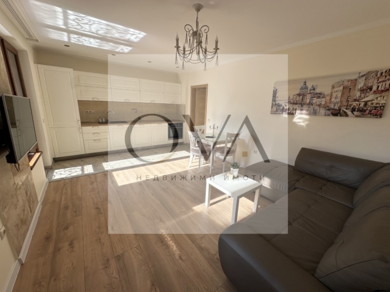 Под наем 3-СТАЕН, град Варна, Център • 1000 € • 50159902 1 — Holmes.bg Под наем 3-СТАЕН, град Варна, Център • 1000 € • 50159902 1