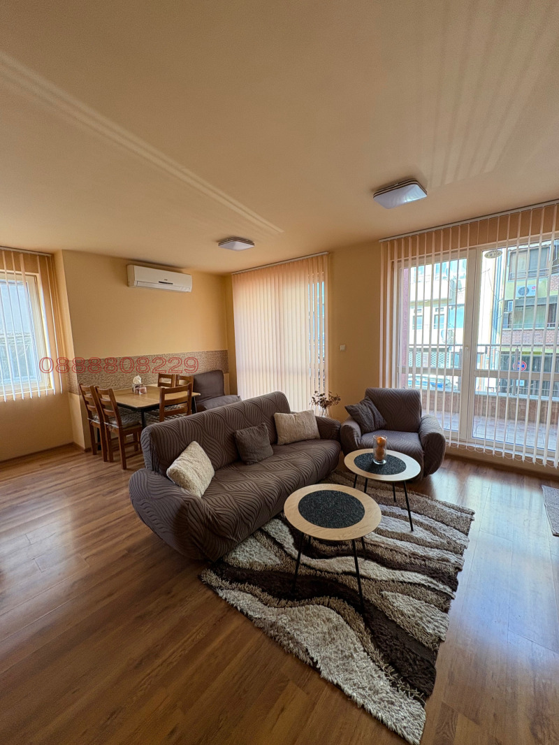 Под наем 3-СТАЕН, град Пловдив, Център • 650 € / 1271.29 лв. • 98626522 1 — Holmes.bg Под наем 3-СТАЕН, град Пловдив, Център • 650 € / 1271.29 лв. • 98626522 1