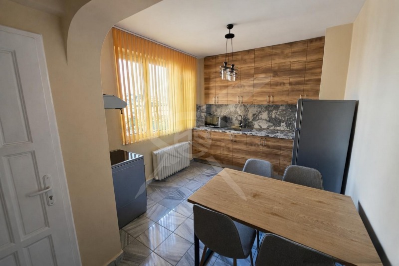 Под наем 3-СТАЕН, град София, Център • 970 € / 1897.16 лв. • 66467159 1 — Holmes.bg Под наем 3-СТАЕН, град София, Център • 970 € / 1897.16 лв. • 66467159 1