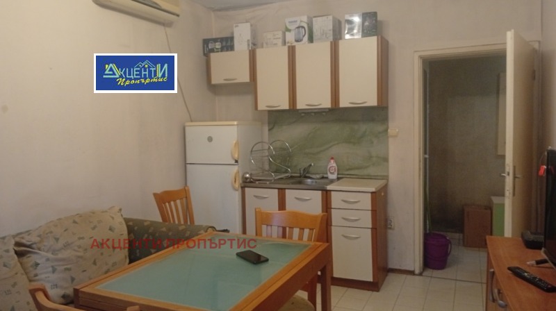 Под наем 2-СТАЕН, град Велико Търново, Бузлуджа • 250 € / 488.96 лв. • 41097092 1 — Holmes.bg Под наем 2-СТАЕН, град Велико Търново, Бузлуджа • 250 € / 488.96 лв. • 41097092 1