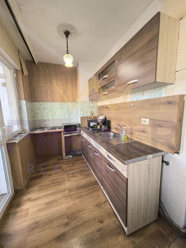 Под наем 2-СТАЕН, град Варна, Цветен квартал • 300 € • 73616421 1 — Holmes.bg Под наем 2-СТАЕН, град Варна, Цветен квартал • 300 € • 73616421 1