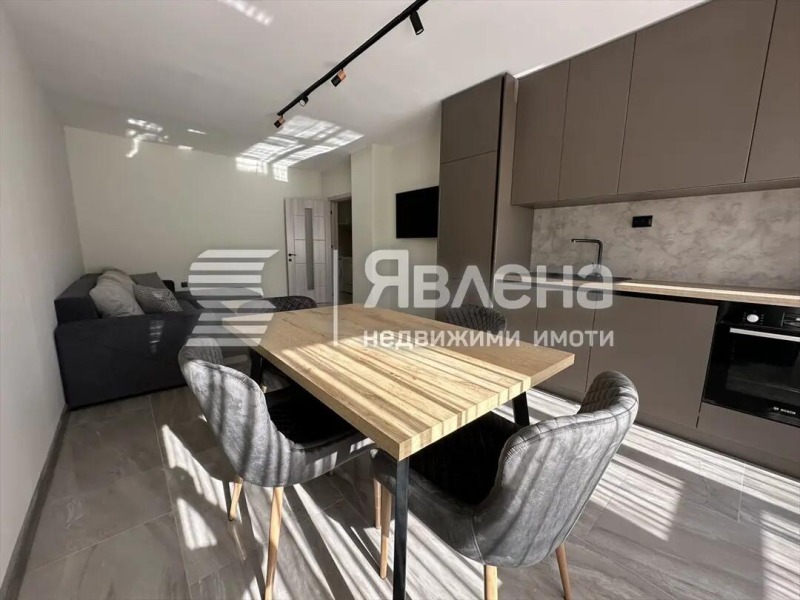 Под наем 3-СТАЕН, град Варна, Цветен квартал • 750 € / 1466.87 лв. • 75720355 1 — Holmes.bg Под наем 3-СТАЕН, град Варна, Цветен квартал • 750 € / 1466.87 лв. • 75720355 1