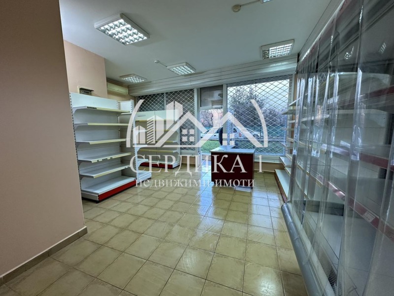 Под наем МАГАЗИН, град София, Овча купел • 450 € / 880.12 лв. • 41810149 1 — Holmes.bg Под наем МАГАЗИН, град София, Овча купел • 450 € / 880.12 лв. • 41810149 1