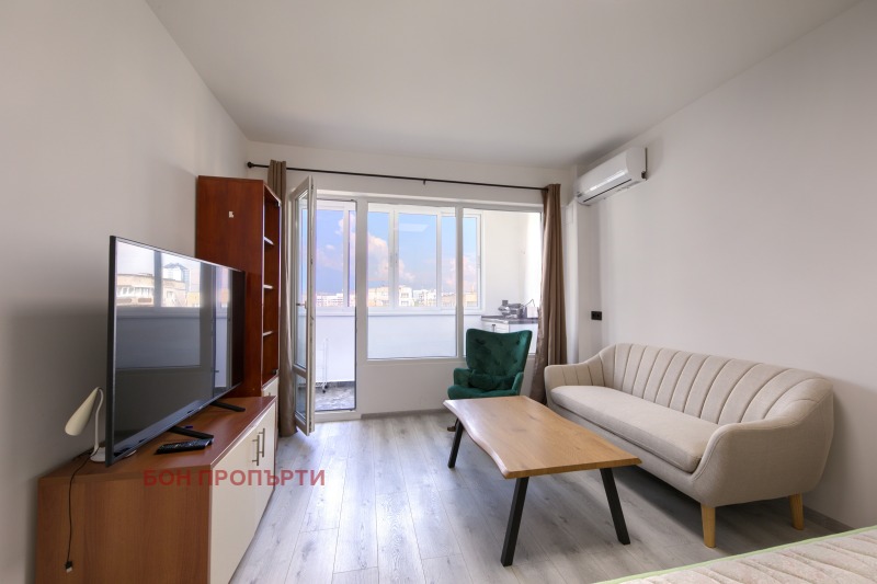 Под наем 2-СТАЕН, град София, Младост 4 • 550 € / 1075.71 лв. • 87030810 1 — Holmes.bg Под наем 2-СТАЕН, град София, Младост 4 • 550 € / 1075.71 лв. • 87030810 1