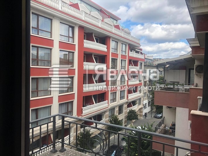 Под наем 3-СТАЕН, град Варна, Център • 1000 € / 1955.83 лв. • 78937255 1 — Holmes.bg Под наем 3-СТАЕН, град Варна, Център • 1000 € / 1955.83 лв. • 78937255 1