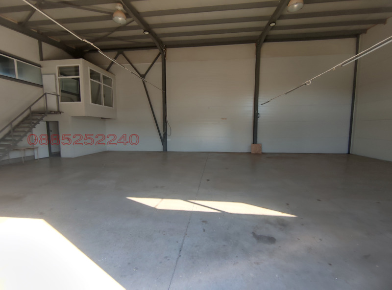 Под наем СКЛАД, град Пловдив, Тракия • 1050 € • 50365698 1 — Holmes.bg Под наем СКЛАД, град Пловдив, Тракия • 1050 € • 50365698 1