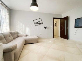 Обява Дава под наем 2-СТАЕН,град Пловдив, Център