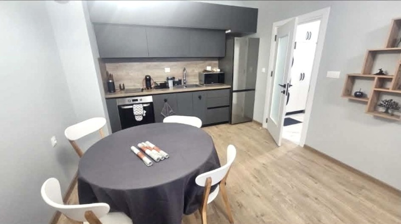 Под наем 2-СТАЕН, град Пловдив, Тракия • 600 € • 32709857 1 — Holmes.bg Под наем 2-СТАЕН, град Пловдив, Тракия • 600 € • 32709857 1