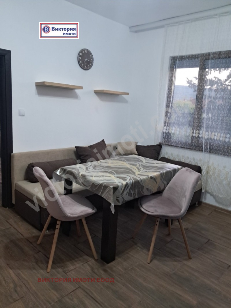 Под наем 3-СТАЕН, област Велико Търново, гр. Горна Оряховица • 500 лв. / 255.65 € • 84338425 1 — Holmes.bg Под наем 3-СТАЕН, област Велико Търново, гр. Горна Оряховица • 500 лв. / 255.65 € • 84338425 1