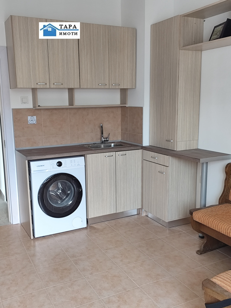 Под наем 3-СТАЕН, град София, Зона Б-19 • 800 € / 1564.66 лв. • 17615744 1 — Holmes.bg Под наем 3-СТАЕН, град София, Зона Б-19 • 800 € / 1564.66 лв. • 17615744 1