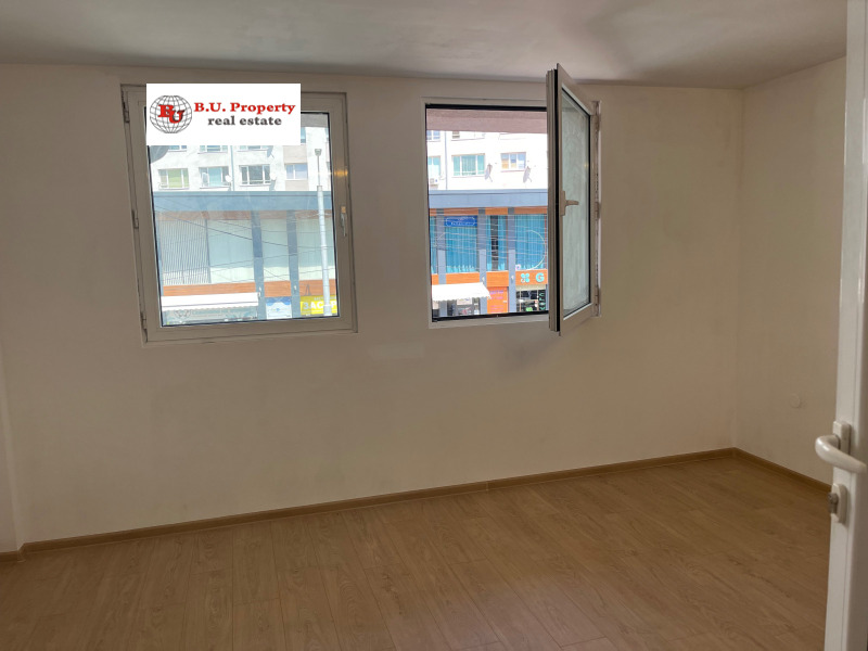 Под наем ОФИС, град Перник, Изток • 150 € • 98841633 1 — Holmes.bg Под наем ОФИС, град Перник, Изток • 150 € • 98841633 1