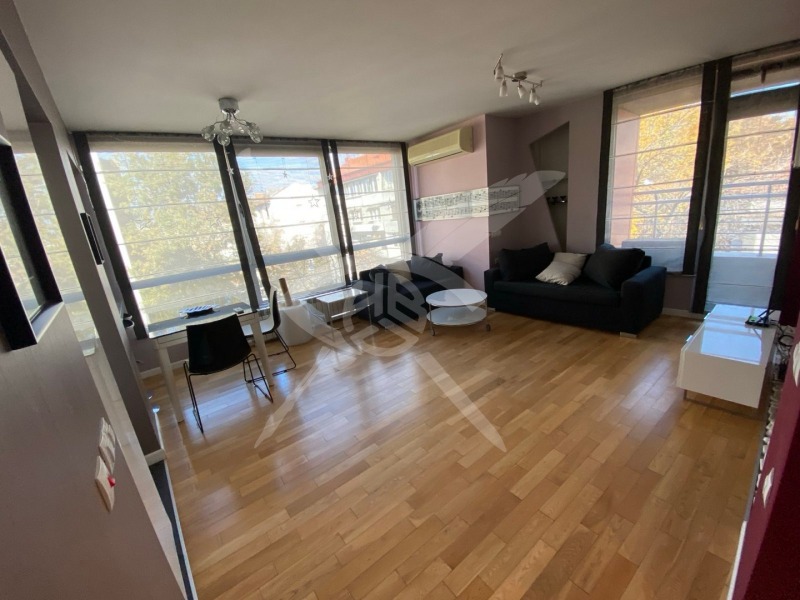 Под наем 3-СТАЕН, град София, Оборище • 1100 € / 2151.41 лв. • 52780383 1 — Holmes.bg Под наем 3-СТАЕН, град София, Оборище • 1100 € / 2151.41 лв. • 52780383 1