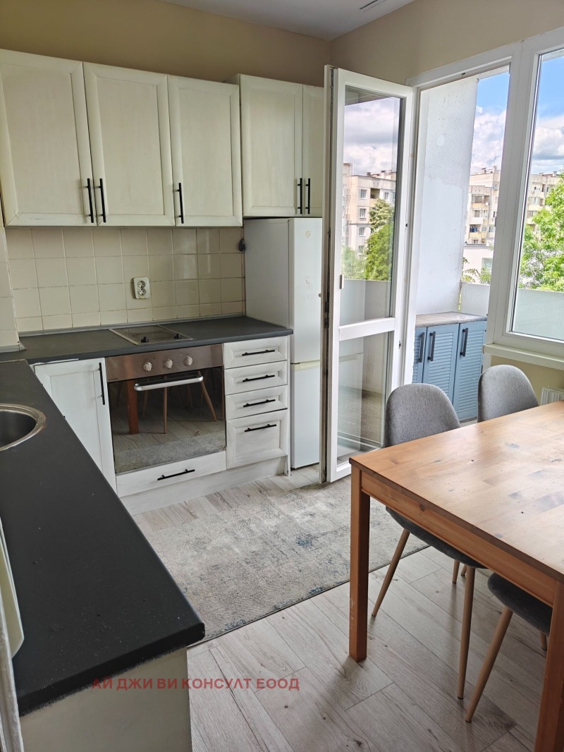 Под наем 3-СТАЕН, град София, Обеля 2 • 650 € / 1271.29 лв. • 71537107 1 — Holmes.bg Под наем 3-СТАЕН, град София, Обеля 2 • 650 € / 1271.29 лв. • 71537107 1