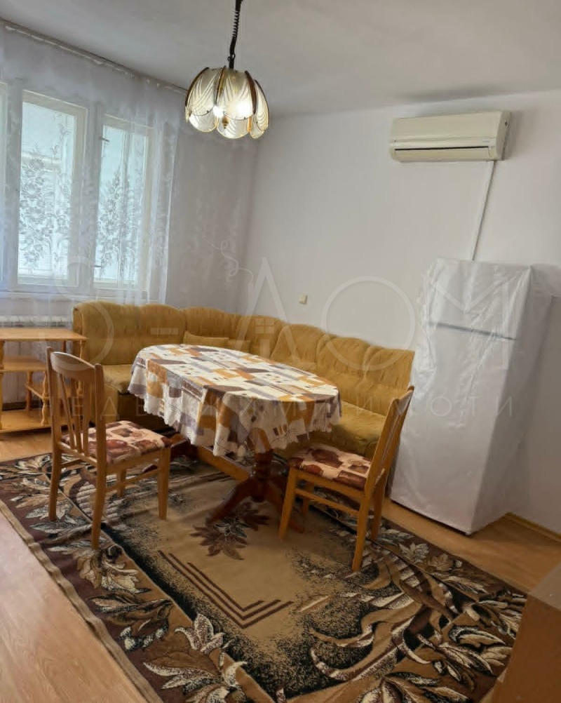 Под наем 3-СТАЕН, град Стара Загора, Ремиза • 400 € / 782.33 лв. • 89344718 1 — Holmes.bg Под наем 3-СТАЕН, град Стара Загора, Ремиза • 400 € / 782.33 лв. • 89344718 1
