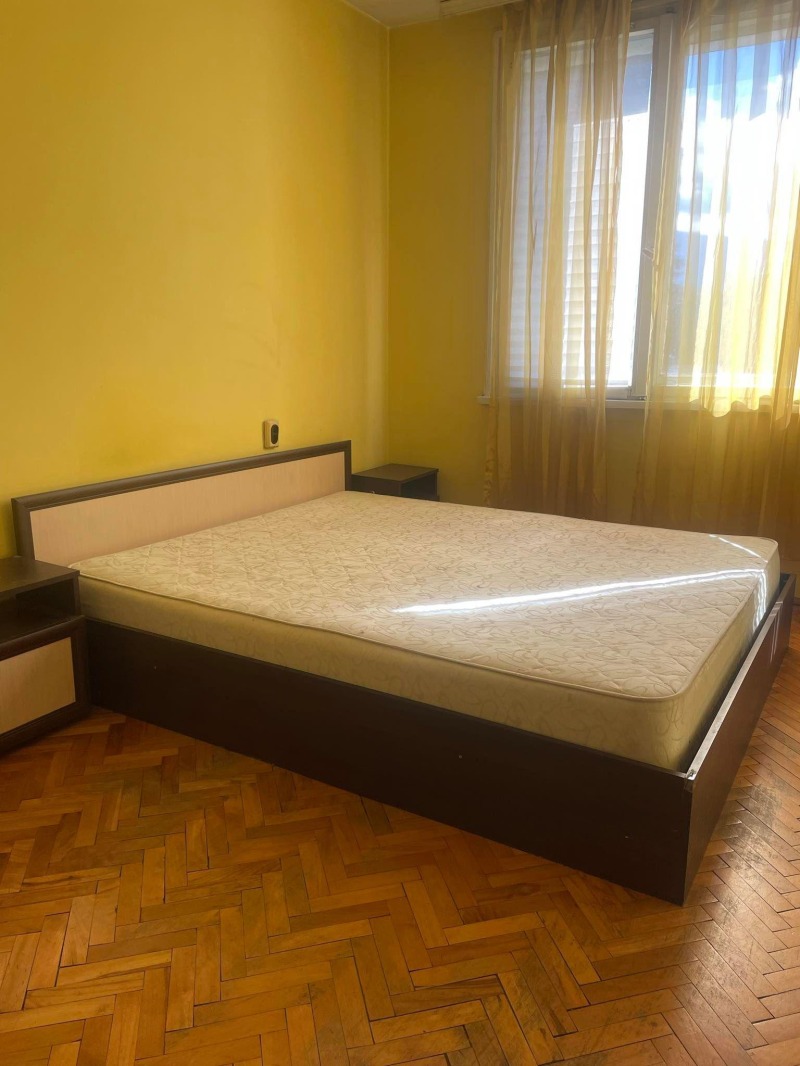 Под наем 2-СТАЕН, град София, Гео Милев • 460 € / 899.68 лв. • 40896116 1 — Holmes.bg Под наем 2-СТАЕН, град София, Гео Милев • 460 € / 899.68 лв. • 40896116 1