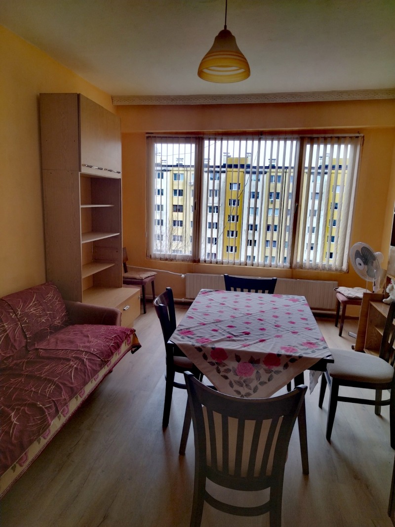 Под наем 2-СТАЕН, град Перник, Изток • 270 € / 528.07 лв. • 78322222 1 — Holmes.bg Под наем 2-СТАЕН, град Перник, Изток • 270 € / 528.07 лв. • 78322222 1