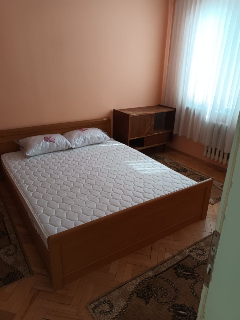 Под наем 2-СТАЕН, град Плевен, Сторгозия • 300 € • 46885452 1 — Holmes.bg Под наем 2-СТАЕН, град Плевен, Сторгозия • 300 € • 46885452 1