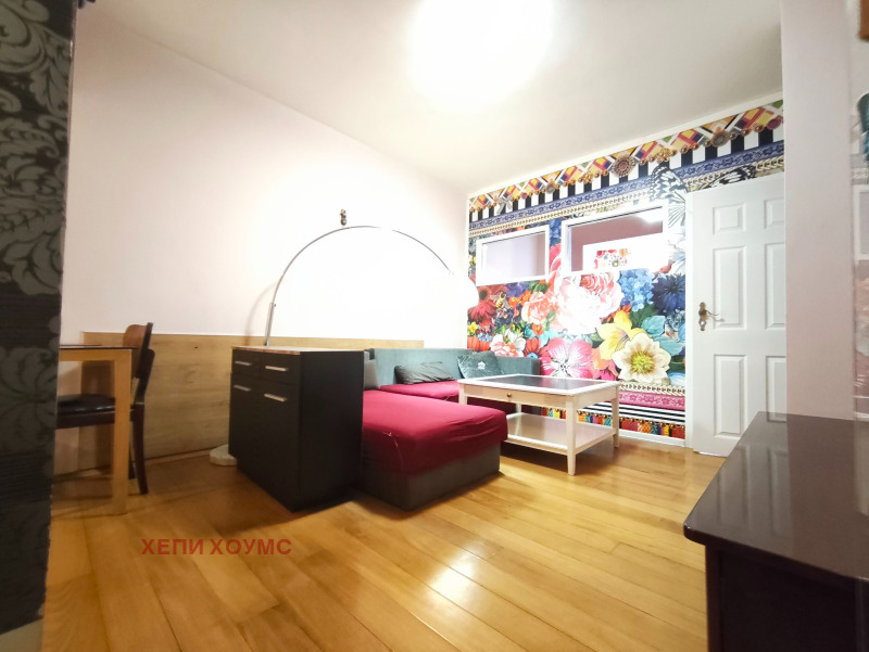 Под наем 2-СТАЕН, град София, Красно село • 530 € / 1036.59 лв. • 77996835 1 — Holmes.bg Под наем 2-СТАЕН, град София, Красно село • 530 € / 1036.59 лв. • 77996835 1