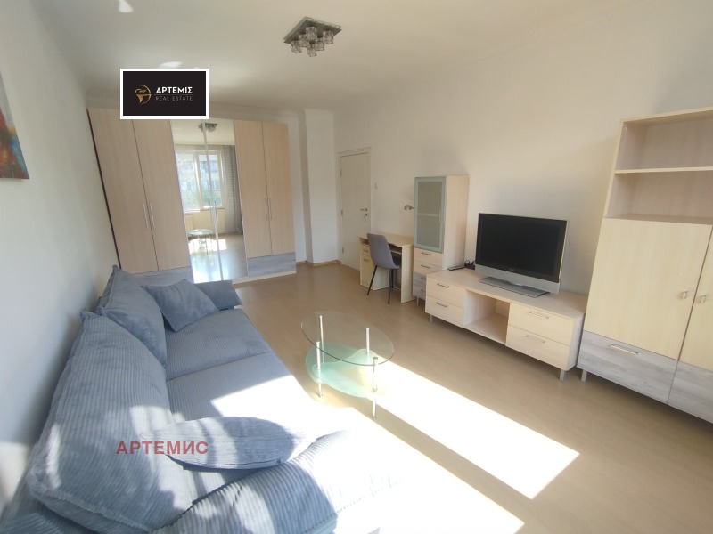 Под наем 2-СТАЕН, град София, Иван Вазов • 679 € • 35917296 1 — Holmes.bg Под наем 2-СТАЕН, град София, Иван Вазов • 679 € • 35917296 1