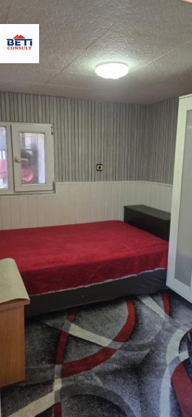 Снимка Дава под наем СТАЯ