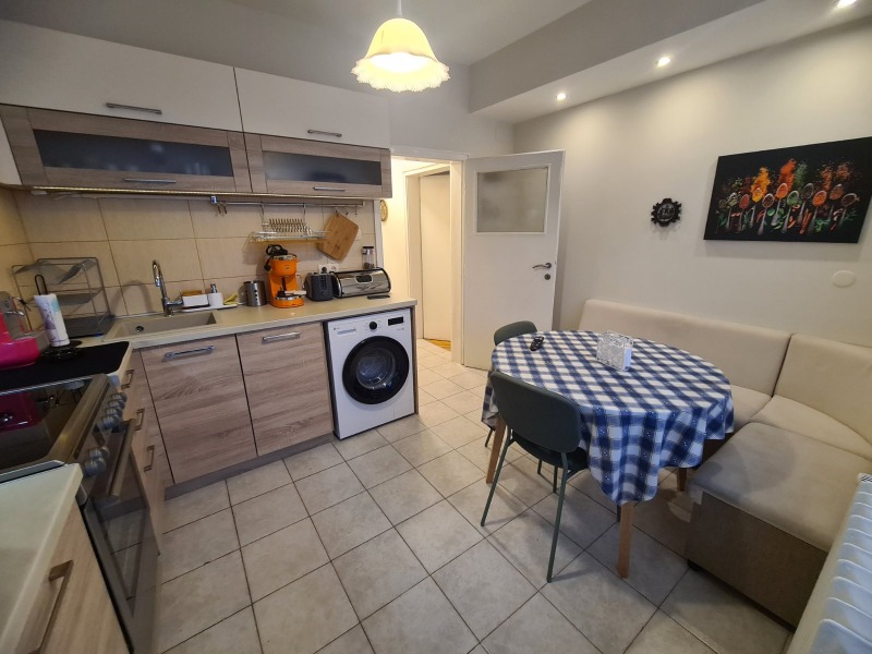 Под наем 3-СТАЕН, град София, Център • 599 € / 1171.54 лв. • 12321548 1 — Holmes.bg Под наем 3-СТАЕН, град София, Център • 599 € / 1171.54 лв. • 12321548 1