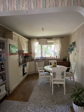 3-СТАЕН, 70 m2 - Holmes.bg 3-СТАЕН, 70 m2