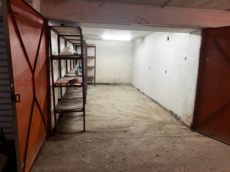 Под наем ГАРАЖ, ПАРКОМЯСТО, град София, Банишора • 160 € / 312.93 лв. • 15263020 1 — Holmes.bg Под наем ГАРАЖ, ПАРКОМЯСТО, град София, Банишора • 160 € / 312.93 лв. • 15263020 1
