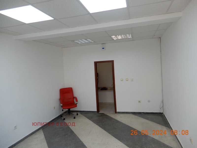 Под наем ОФИС, град София, Гео Милев • 300 € / 586.75 лв. • 60773801 1 — Holmes.bg Под наем ОФИС, град София, Гео Милев • 300 € / 586.75 лв. • 60773801 1