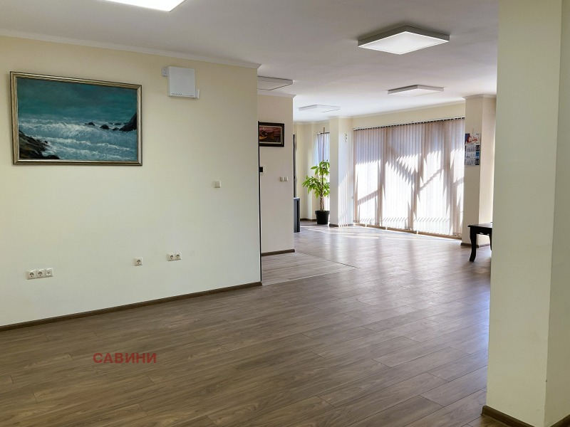 Под наем ОФИС, град Бургас, Славейков • 1050 € • 88144689 1 — Holmes.bg Под наем ОФИС, град Бургас, Славейков • 1050 € • 88144689 1