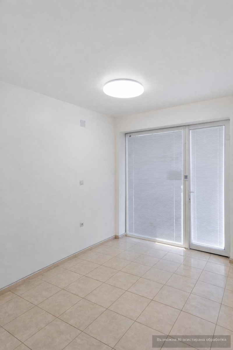 Под наем ОФИС, град Варна, Колхозен пазар • 350 € • 79473763 1 — Holmes.bg Под наем ОФИС, град Варна, Колхозен пазар • 350 € • 79473763 1